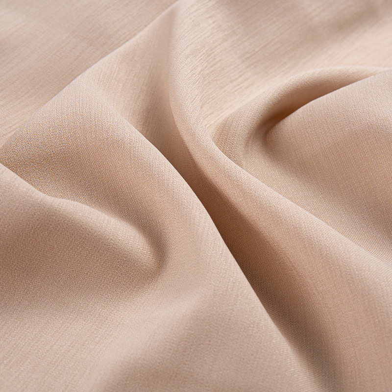 DS586 Hladká a priedušná tkanina Doris 3/1 keper Polyester Light Pink